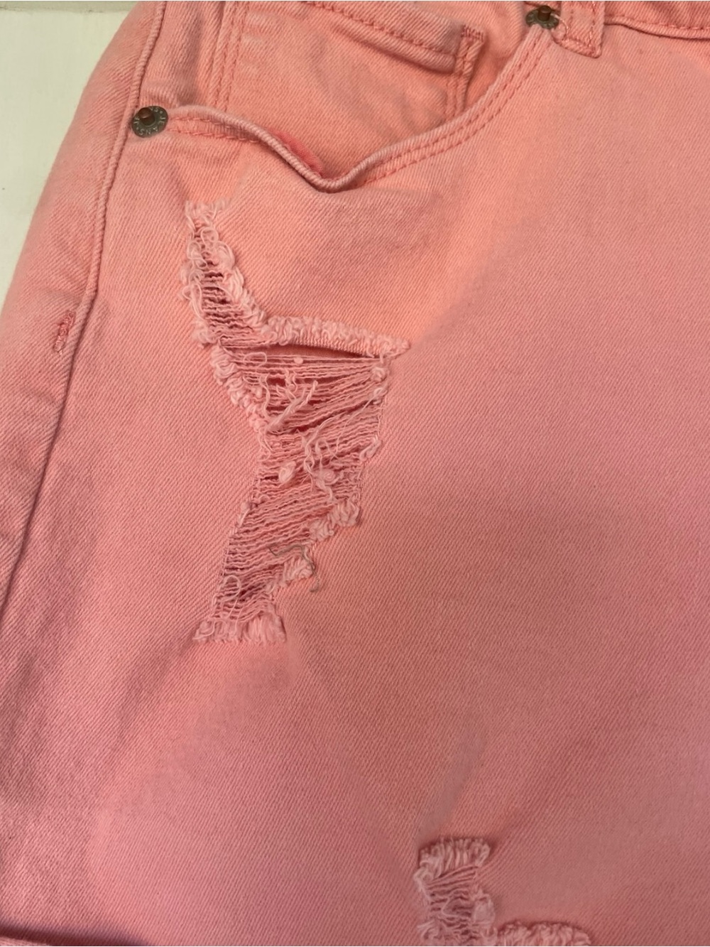 Shorts - Picture 3 of 8